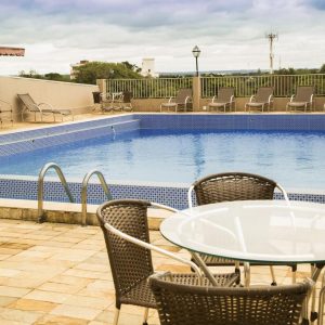 piscina-panoramica-sol-cadeiras02.jpg