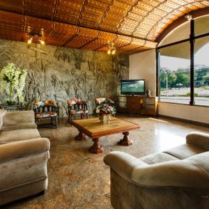 sala-de-tv-central-hotel-mirante